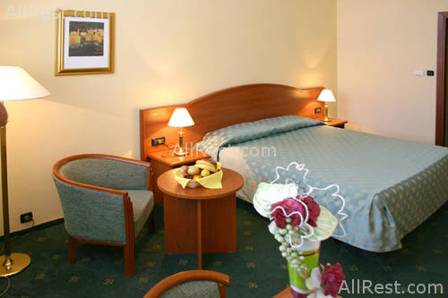 Globo Hotel 8